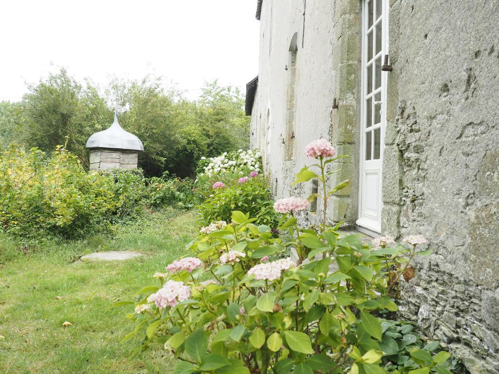 Les Grands-Aulnais Bed & Breakfast Cosse-le-Vivien Exterior photo